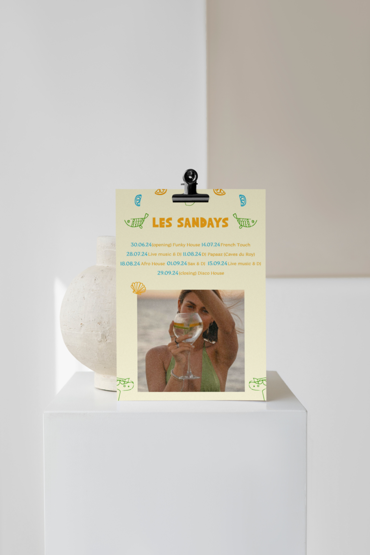 Création flyer événementiel Les Sandays - design graphique Studio Bojic Monaco